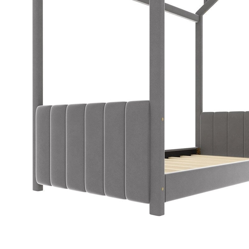 Lit cabane au sol simple en velours beige/gris avec toit et tête de lit rayée, pour 1 enfant