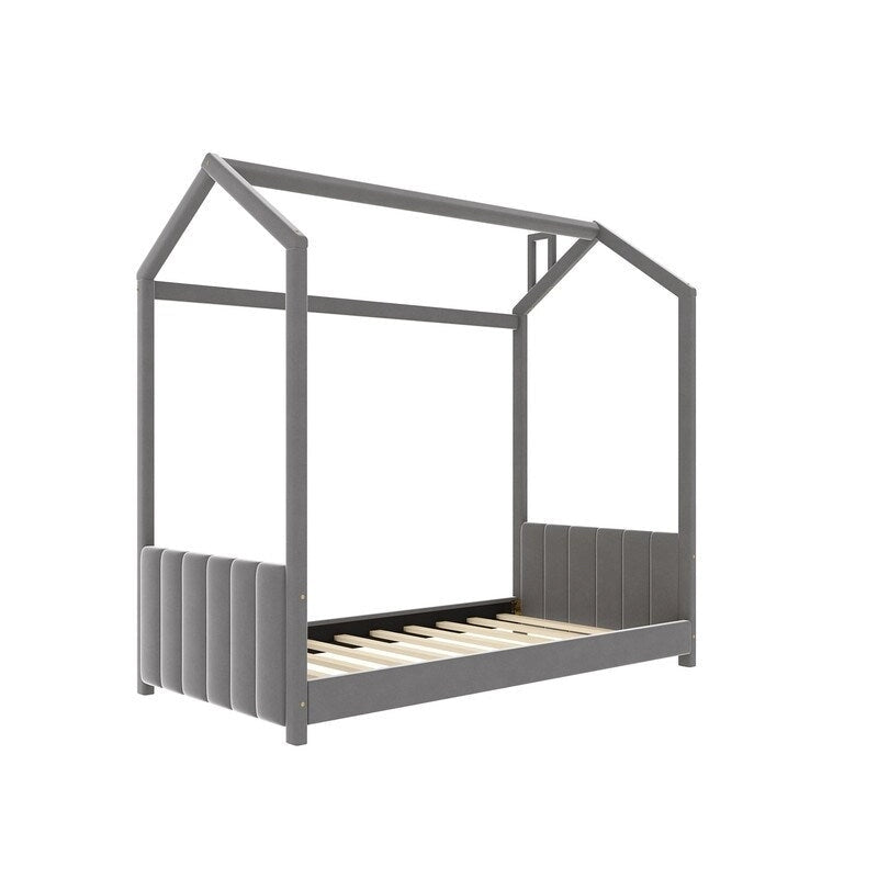 Lit cabane au sol simple en velours beige/gris avec toit et tête de lit rayée, pour 1 enfant