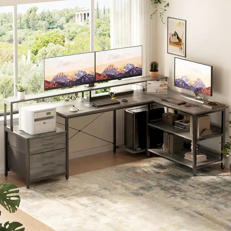 Bureau d'angle réversible Chêne gris/Marron rustique/Chêne blanc/Noir/Blanc avec support d'écran, tiroirs classeurs, bande LED RGB et station de charge, pour 1 personne