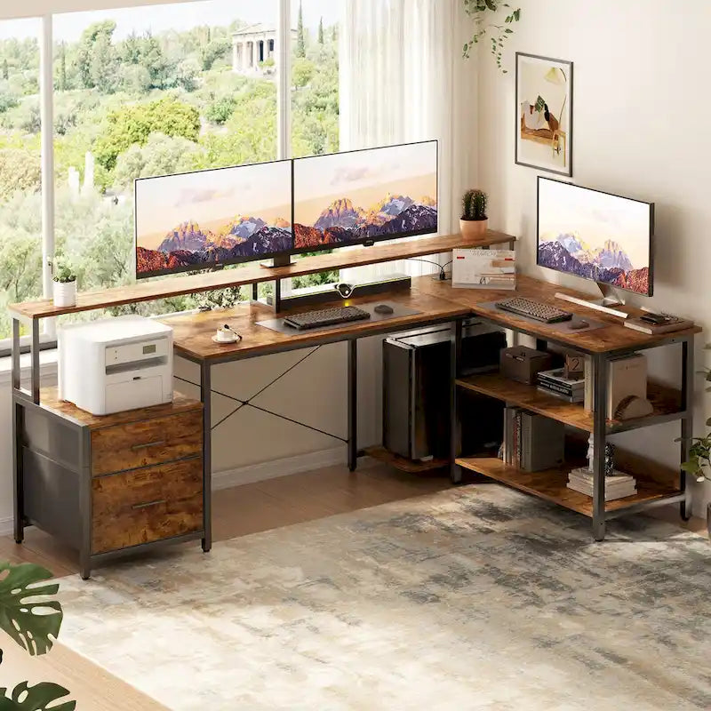 Bureau d'angle réversible Chêne gris/Marron rustique/Chêne blanc/Noir/Blanc avec support d'écran, tiroirs classeurs, bande LED RGB et station de charge, pour 1 personne