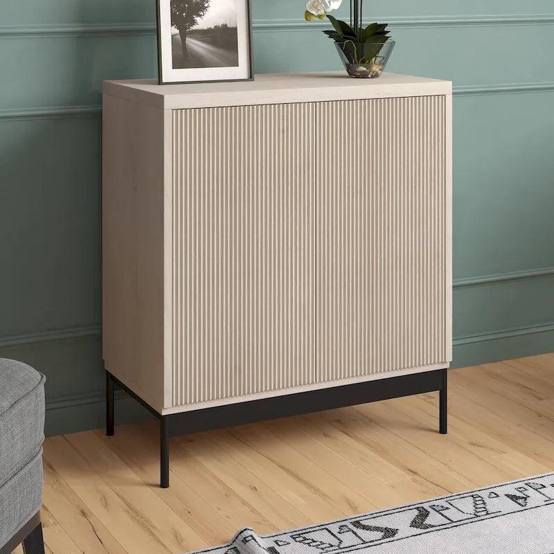 Meuble de rangement d'appoint en MDF, largeur 28 po, blanc/blanc aulne/grain noir, avec 2 portes battantes, tablette réglable et découpe pour la gestion des câbles