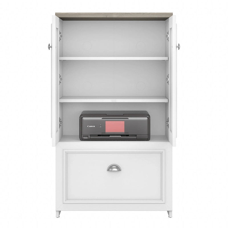 Classeur de style campagnard moderne avec portes à persiennes, 3 étagères et tiroir classeur à extension complète, blanc antique/gris Cape Cod/noir antique/gris planches
