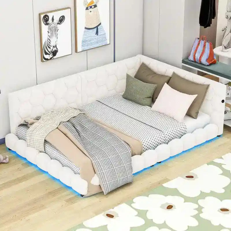 Lit plateforme pleine grandeur blanc/rose en tissu Teddy avec éclairage à bande LED et 2 ports USB, pour 2 personnes
