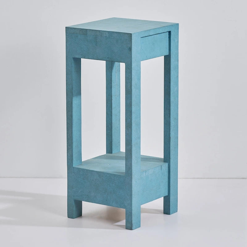 Table d'appoint / Table de chevet en bois massif carrée bleu-vert avec étagère ouverte, finition vieillie style vintage