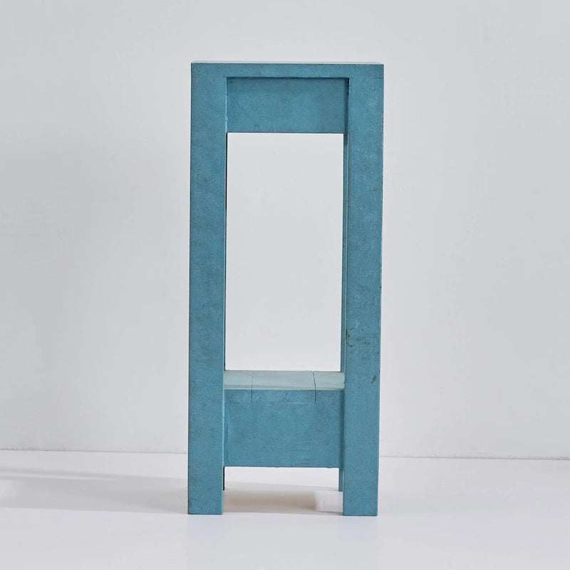 Table d'appoint / Table de chevet en bois massif carrée bleu-vert avec étagère ouverte, finition vieillie style vintage