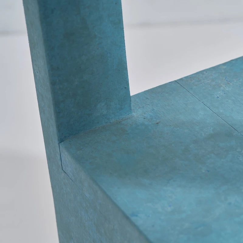 Table d'appoint / Table de chevet en bois massif carrée bleu-vert avec étagère ouverte, finition vieillie style vintage