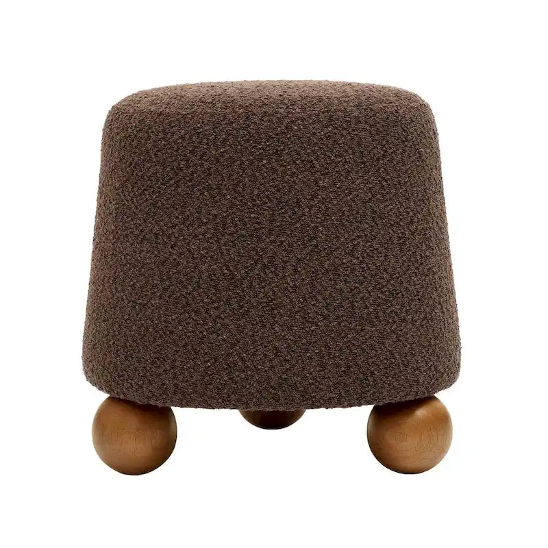 Petit tabouret en tissu bouclette marron chocolat avec pieds sphériques en bois